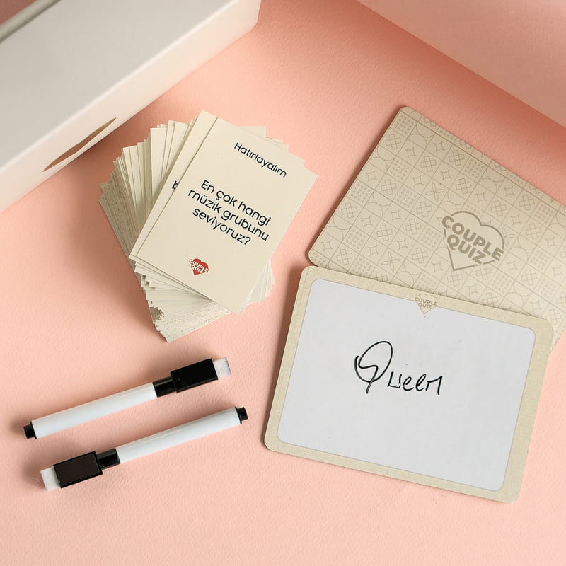 Sevgiliye Eğlenceli Soru Cevap Aktivite Kutusu