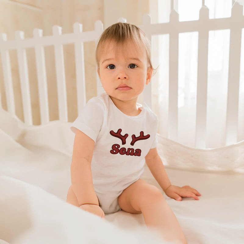 Sevimli Geyik Boynuzu İsimli Bebek Zıbını