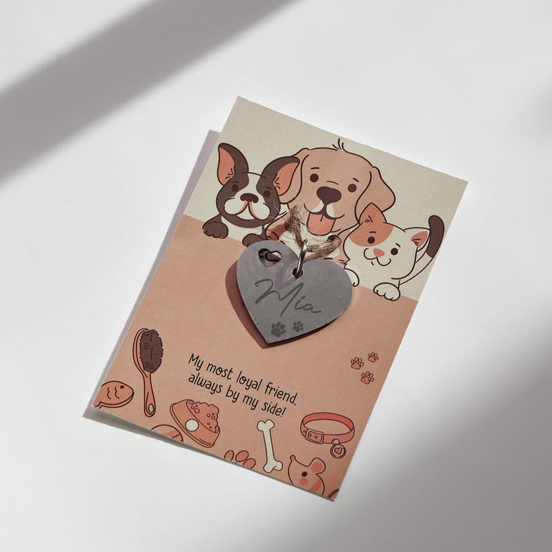 Sevimli Pati İzleri Tasarımlı Evcil Hayvan İsimliği