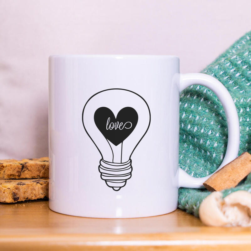 Şık Tasarımlı Özel Ahşap Kutuda French press Defter Kalem Mum Kupa Bardak Altlık Hediye Kutusu