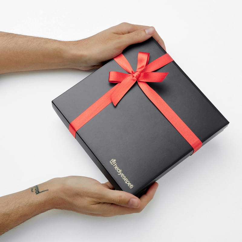 Yeni Yıl Dilekleri Yılbaşı Çikolatası