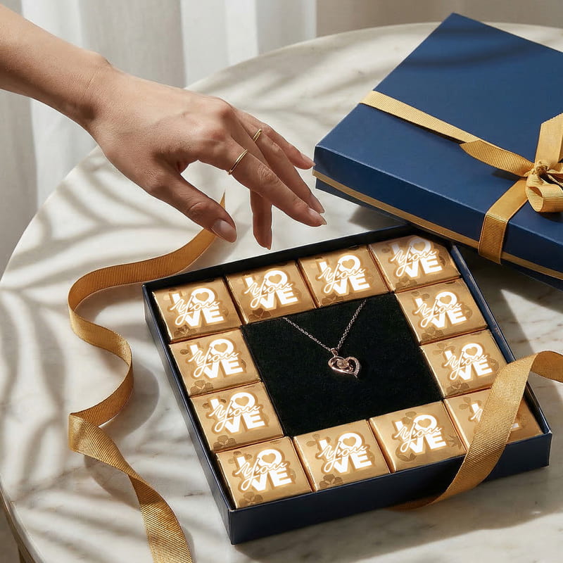 100 Dilde Aşk Kolyeli LOVE Çikolata Hediye Kutusu