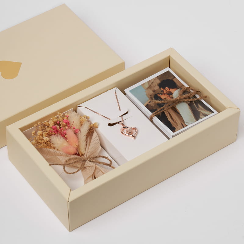 100 Dilde Sevgi Kolyeli En Güzel Anlarımız Hediye Kutusu