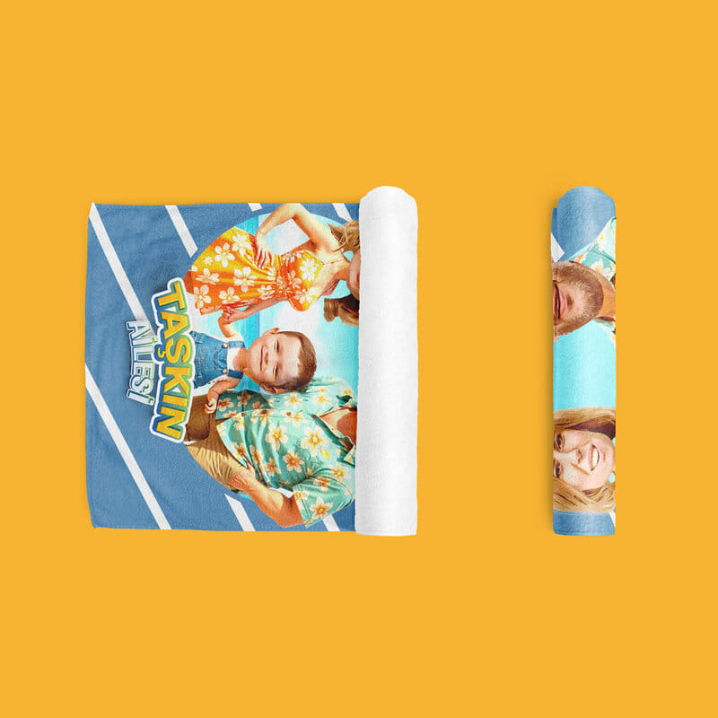 Aile Karikatür Baskılı Esprili Plaj Havlusu