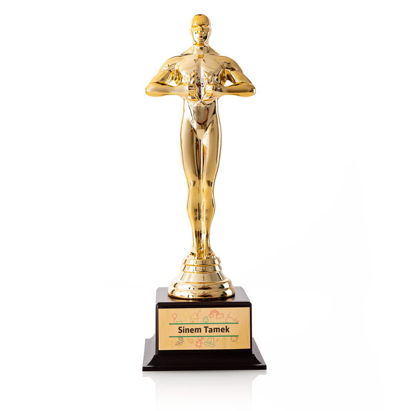 Anasınıfı Öğretmenine Hediye İsimli Oscar Ödülü