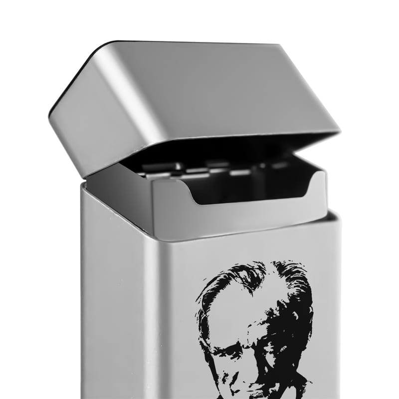 Atatürk Silüeti ve İmzası Baskılı Sigara Tabakası
