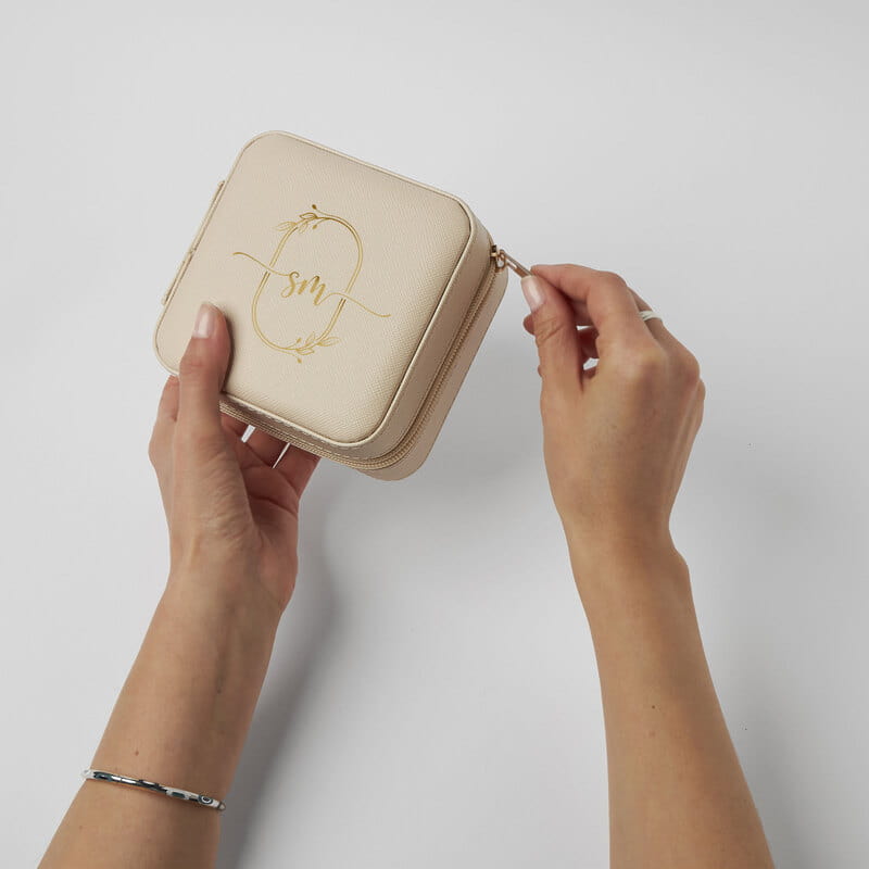 Baş Harf Özelleştirmeli Taşınabilir Takı Çantası