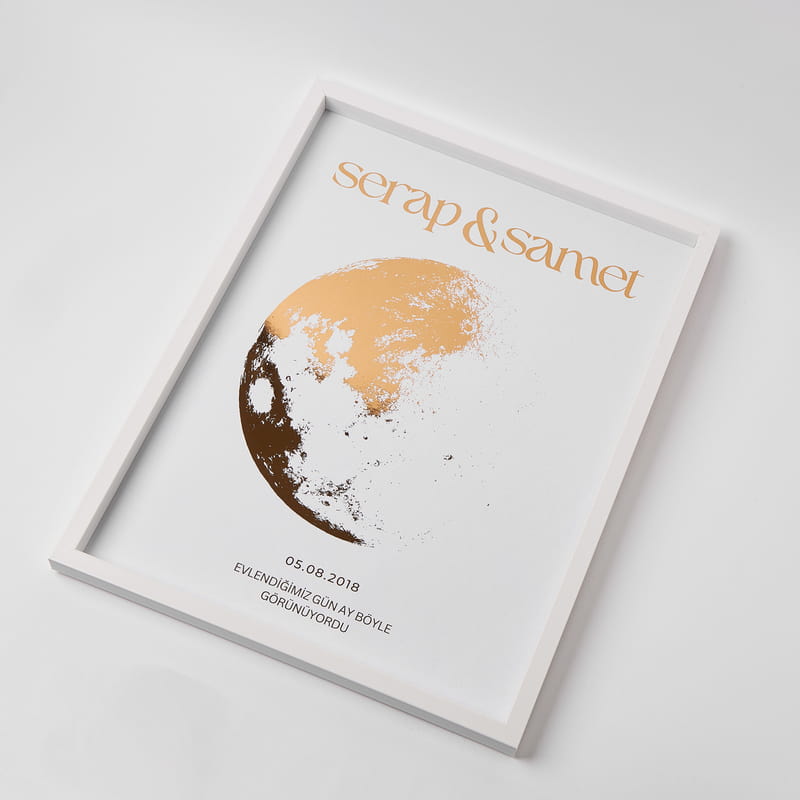 Bizim Ay Fazımız Gold Kaplama Fotoğraf Çerçevesi - 30 x 40 cm