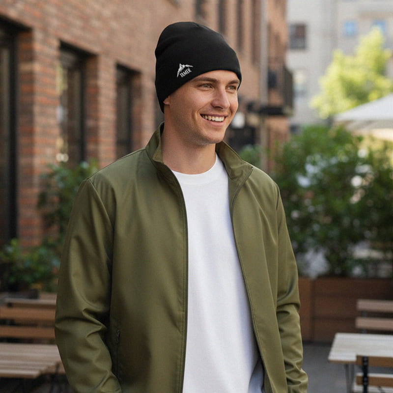 Doğa Severlere İsim Yazılı Nakış İşlemeli Bere