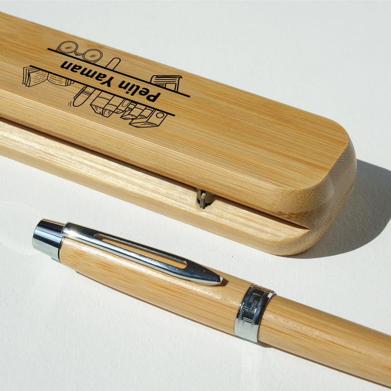 Edebiyat Öğretmeni İsme Özel Kutulu Kalem