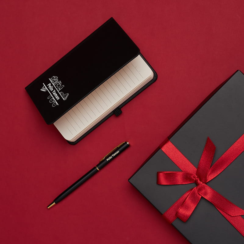 Edebiyat Öğretmenine Özel Defter ve Kalem Hediye Seti