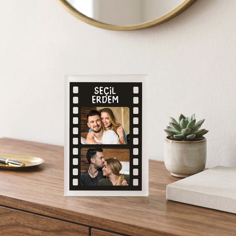 Film Şeridi Tasarımlı Fotoğraflı Akrilik Çerçeve