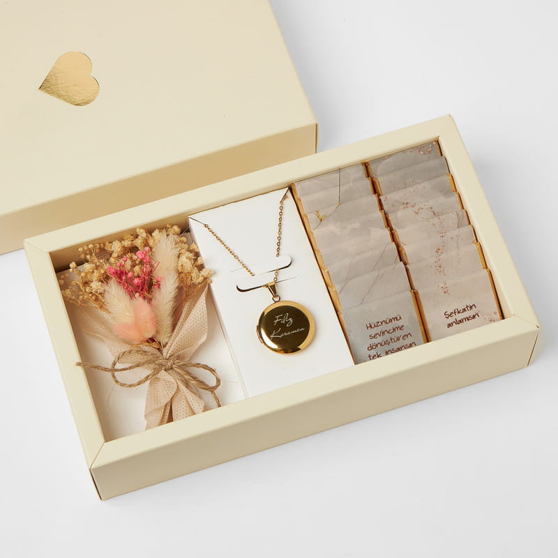 Fotoğraflı Anı Kolyeli Premium Anne Kutusu