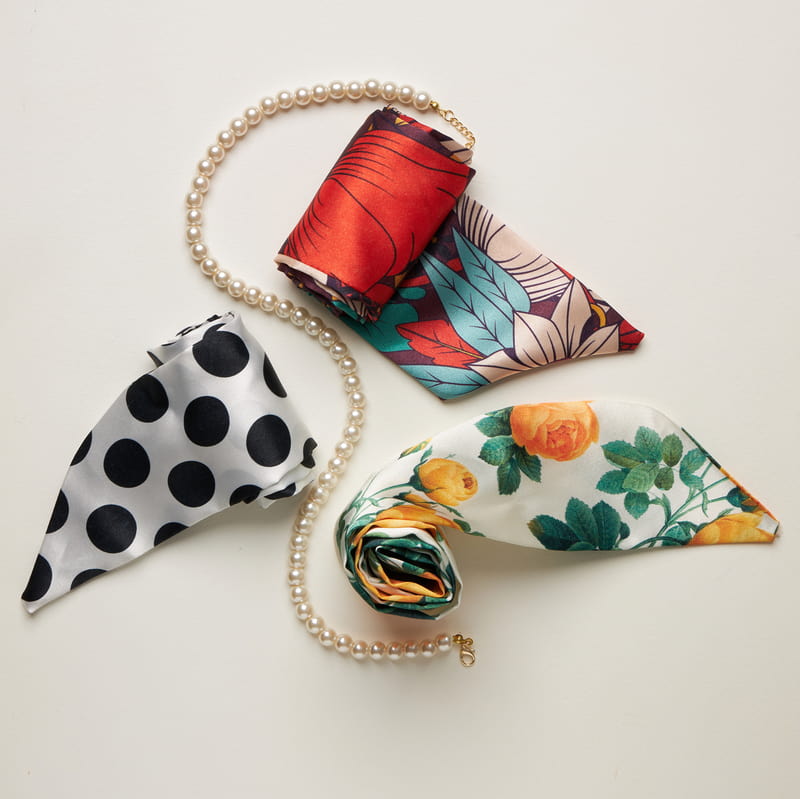 İncili Kolyeli 3’lü Şık Fular Hediye Seti