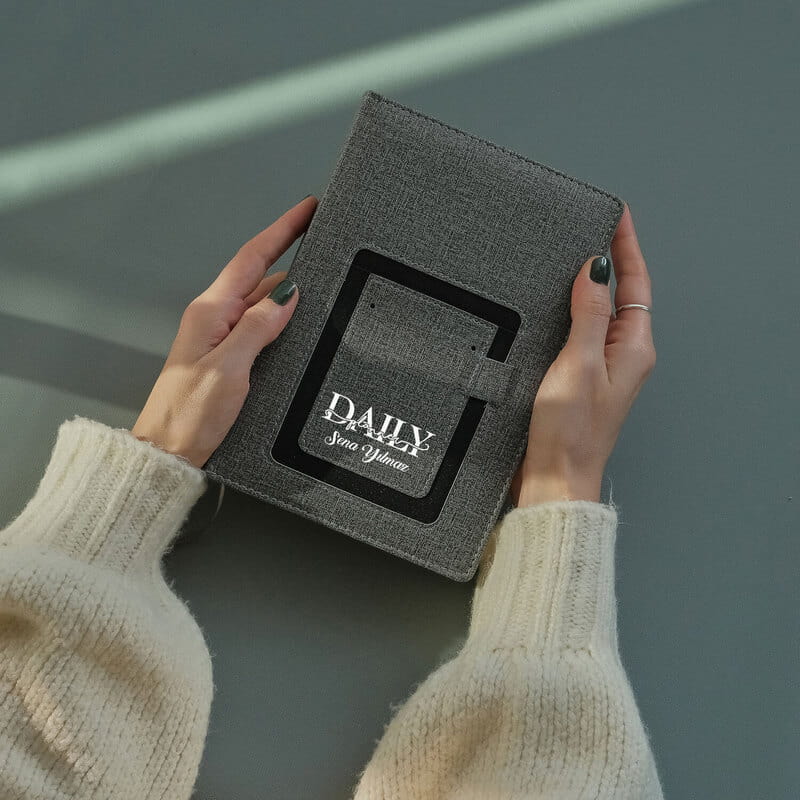 İsme Özel Günlük Planlayıcı Cepli Ajanda - Deri Kaplama