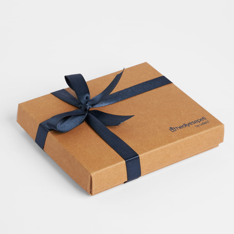 İsme Özel Plaka Anahtarlık ve Çakmak Hediye Seti