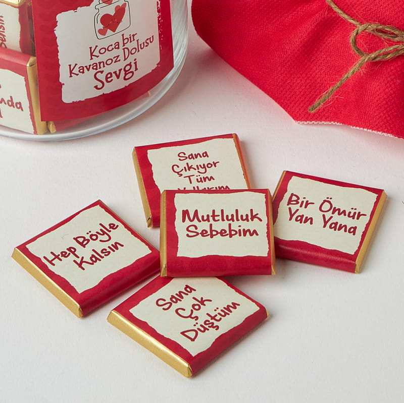 Kavanoz Dolusu Sevgi - 32'li Çikolata