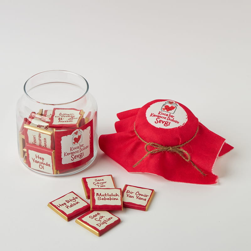 Kavanoz Dolusu Sevgi - 32'li Çikolata