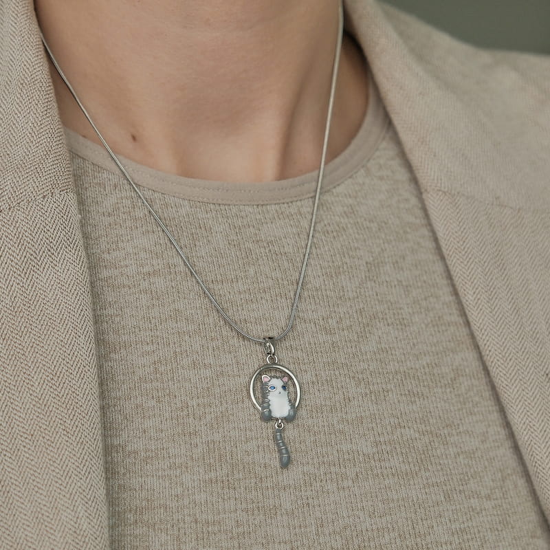 Kedili Düş Zarif Kadın Kolye