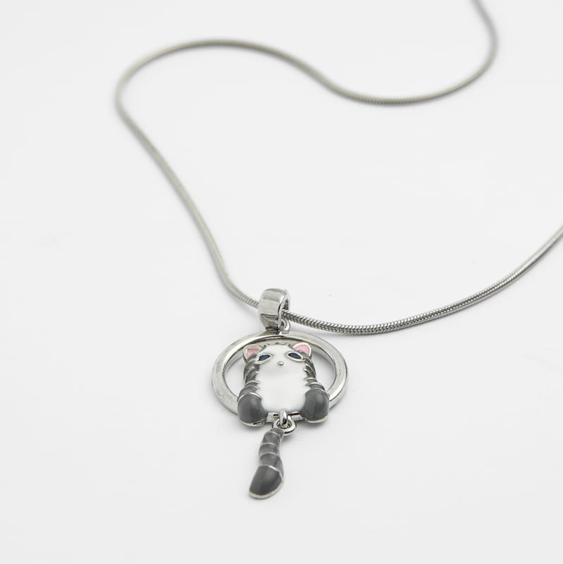 Kedili Düş Zarif Kadın Kolye