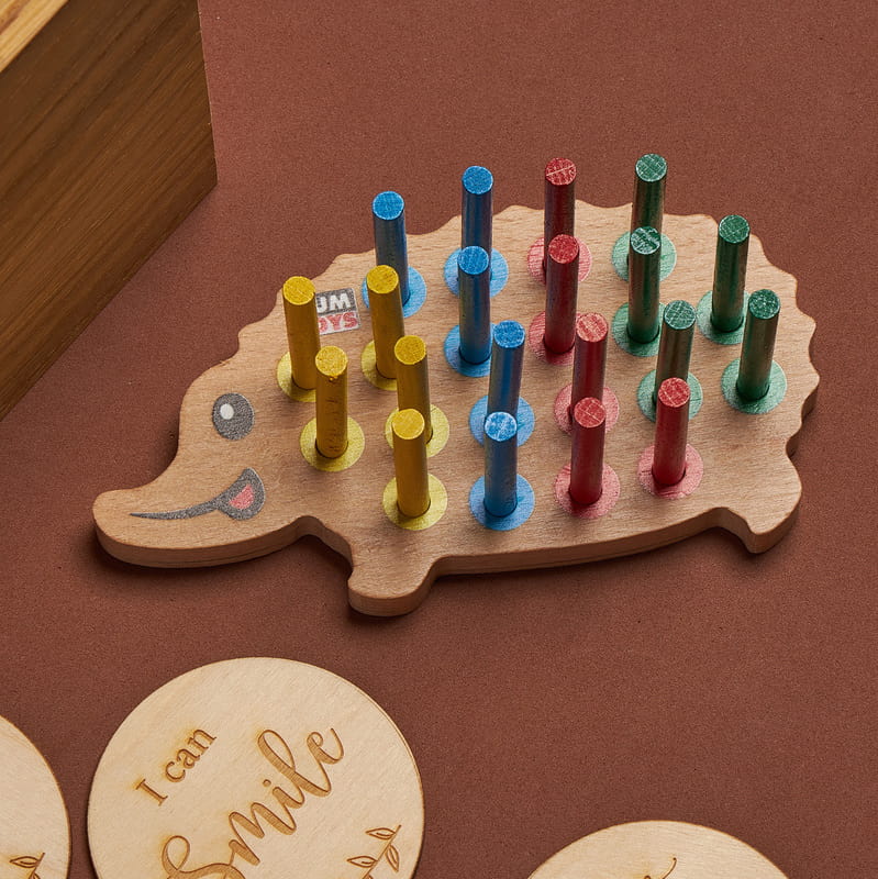 Kirpi Oyuncaklı Yeni Doğan Anı Ahşap Kutusu