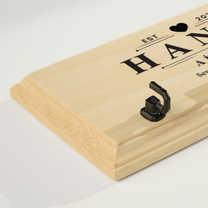 Kişiye Özel Ahşap Anahtar Askılığı