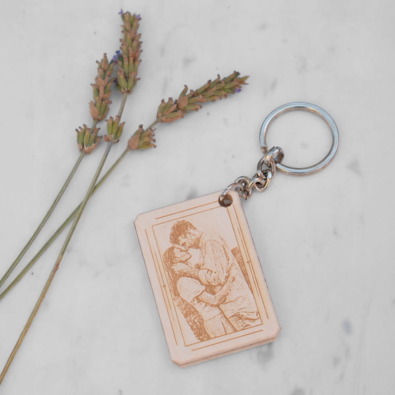 Kişiye Özel Fotoğraf İşlemeli Ahşap Anahtarlık