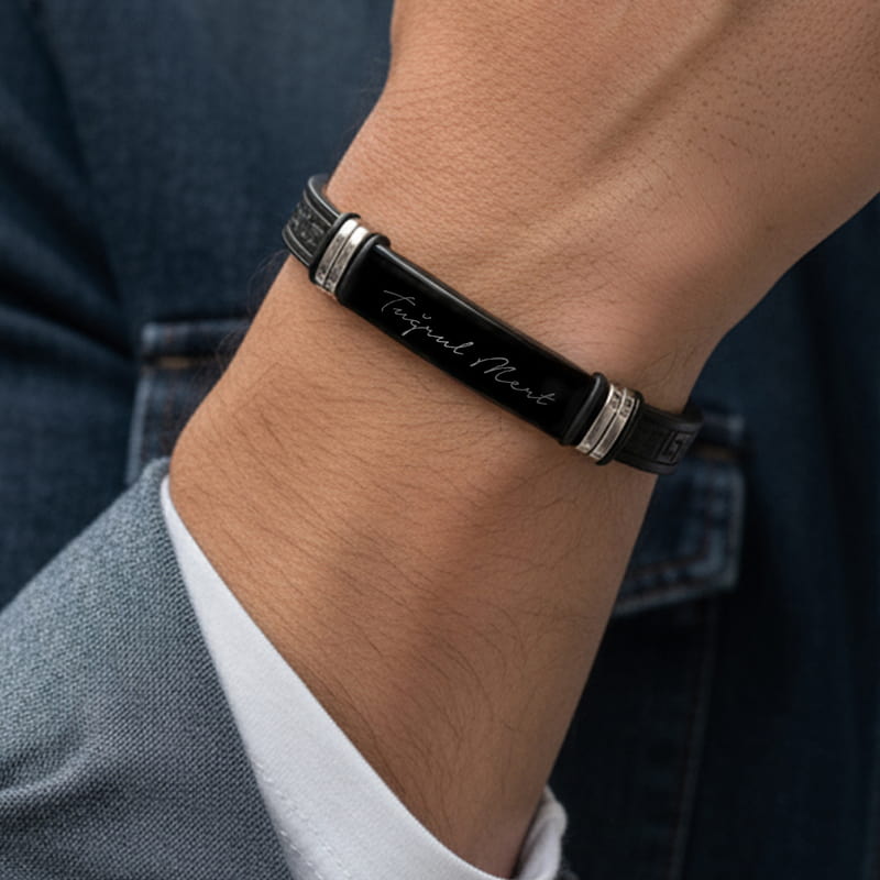 Kişiye Özel İmza Tasarımlı Deri Bileklik