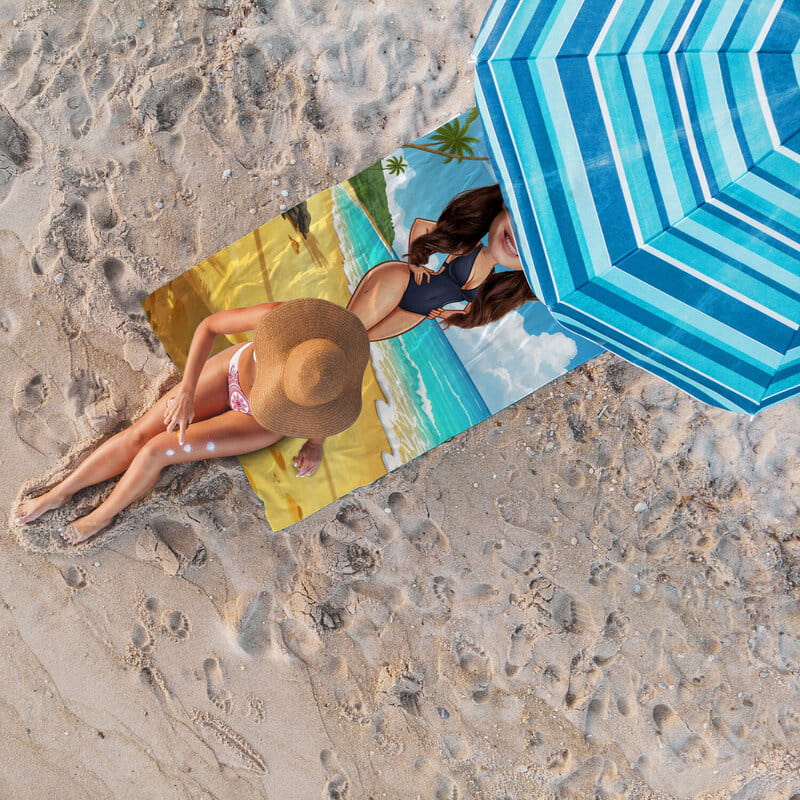 Kişiye Özel Karikatür Baskılı Kadın Plaj Havlusu