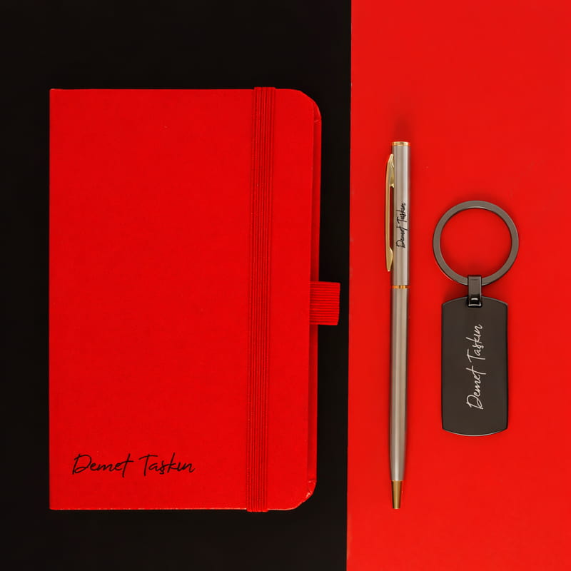 Kişiye Özel Kırmızı Şık Kutulu Defter Kalem Anahtarlık Seti