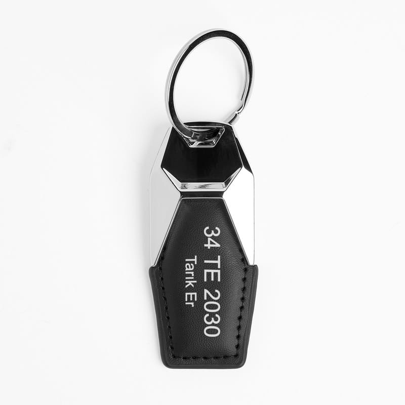 Kişiye Özel Plaka Yazılı İsimli Deri Araba Anahtarlığı