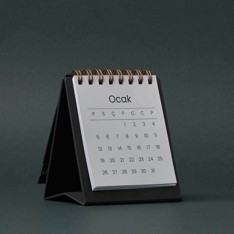 Kişiye Özel Senin Yılın Prestijli Yılbaşı Hediye Kutusu