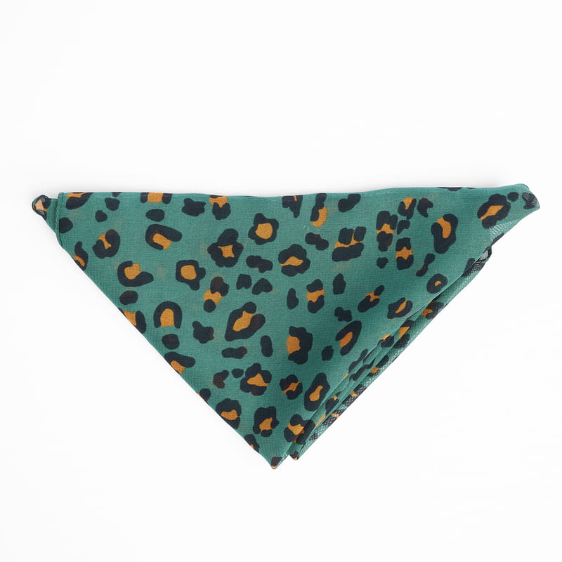 Koyu Yeşil Leopar Desenli Şık Fular