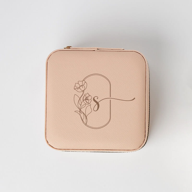 Minimal Çiçek Harfli Mücevher Takı Çantası