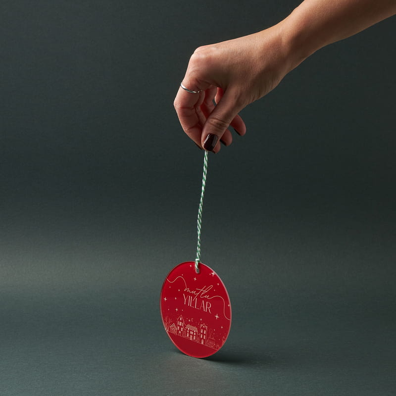 Mutlu Yıllar Yazılı Çam Ağacı Süsü