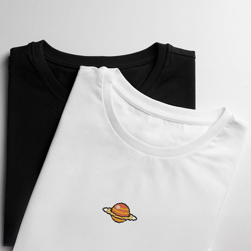 Nakışlı Piksel İkonlar Tasarımlı Erkek Tişört