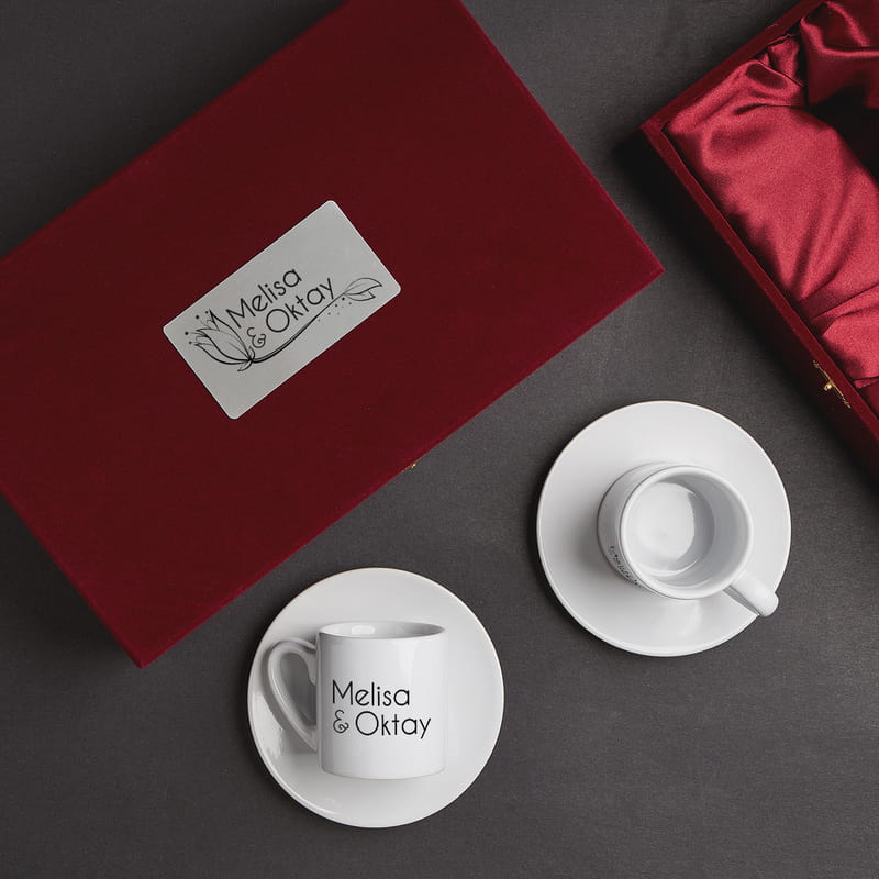 Özel Kutusunda Sevgili İsimli Kahve Fincan Seti