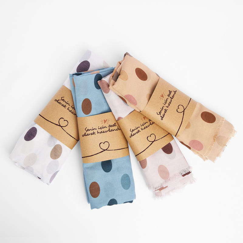 Renkli Polka Dot Desenli 4'lü Şal Hediye Seti