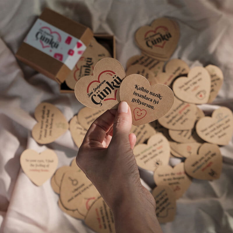 Seni seviyorum Çünkü 100 Sebep Sevgi Kartları