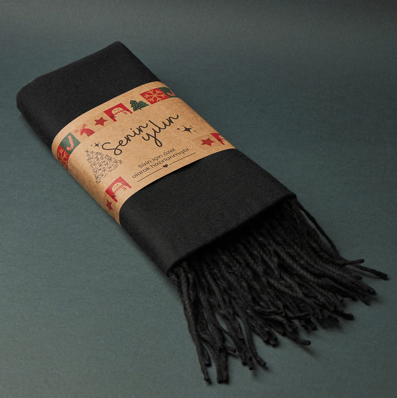 Senin Yılın Erkek Yılbaşı Hediye Kutusu - İsimli Termos Bardak Hediyeli