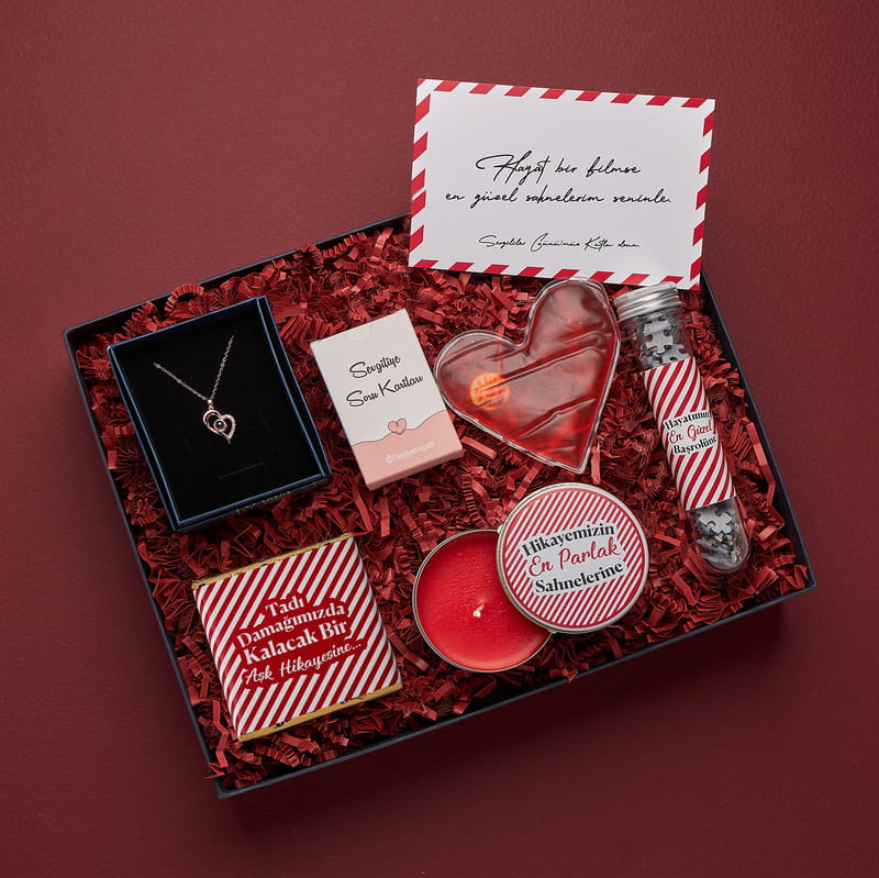 Sevgiliye Kalpten Hediye Kutusu - 925 Ayar Gümüş Kolye
