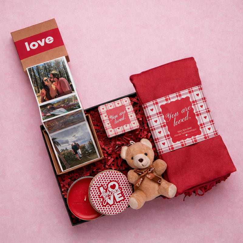 Sevgiliye Özel Fotoğraflı Romantik Hediye Kutusu