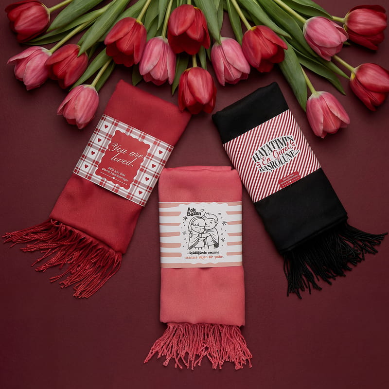 Sevgiliye Özel Mesajlı Kuşaklı Şal