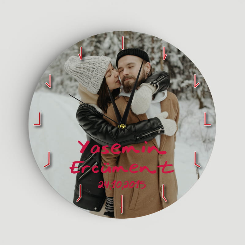 Sevgiliye Özel Yıldönümü Hediyesi İsimli Duvar Saati
