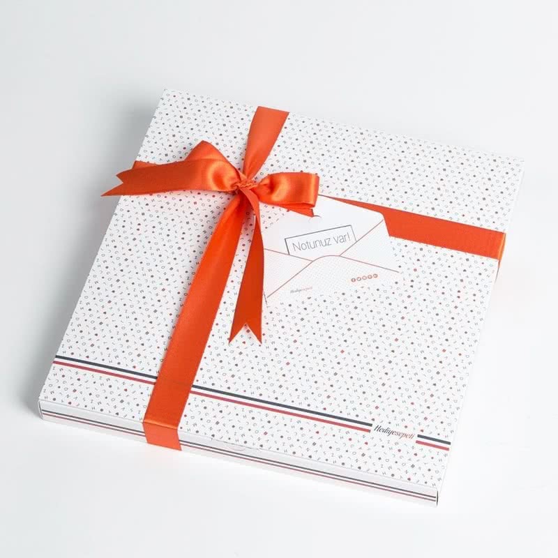 Kişiye Özel Mesajlı 88 Harf Çikolata