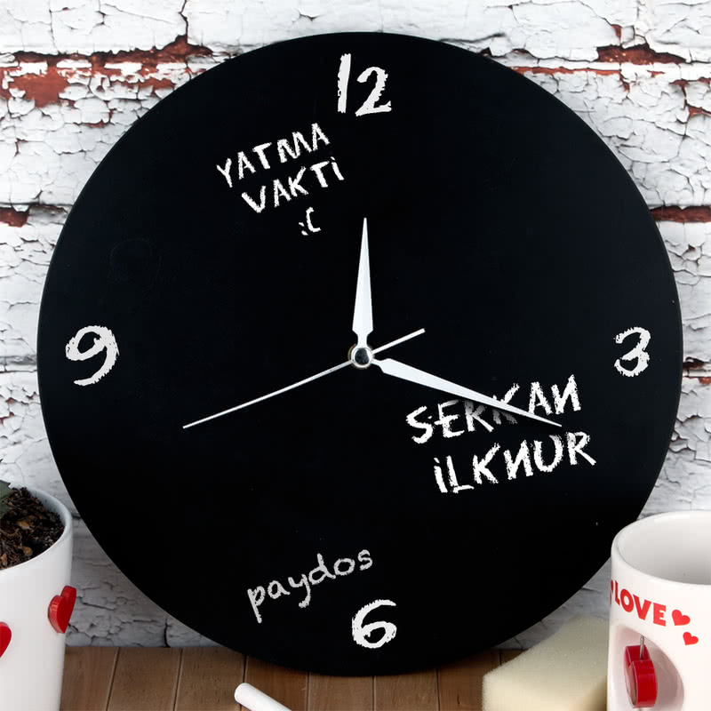 Yazılabilir Kara Tahta Görünümlü Duvar Saati Hediye Sepeti