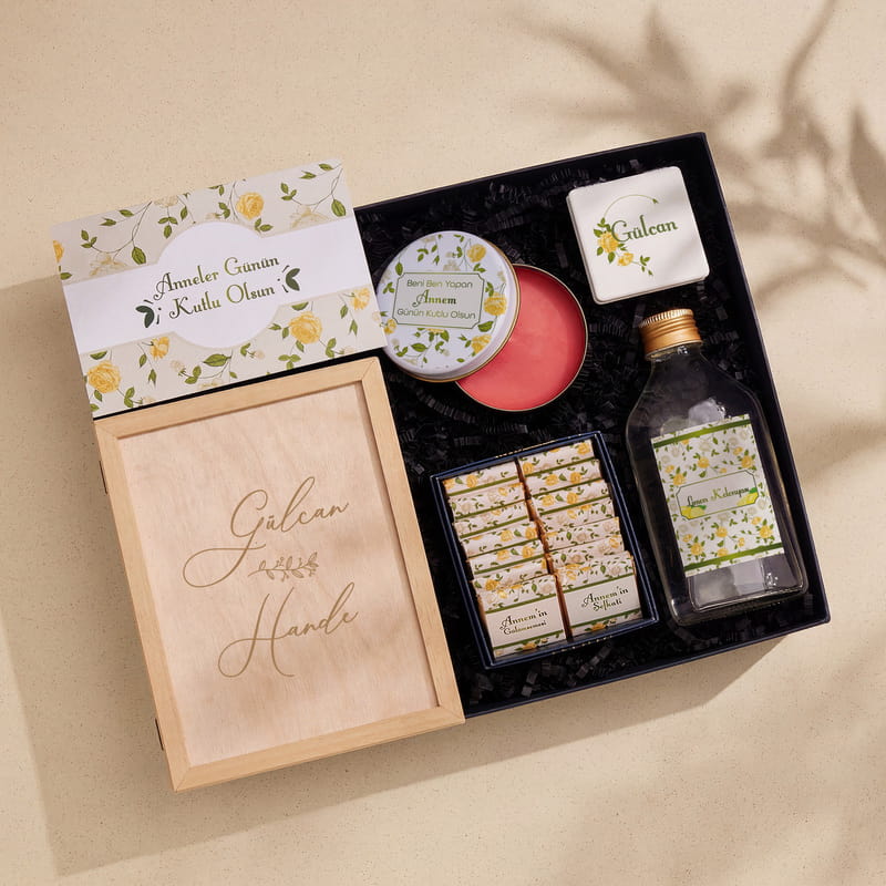 Ahşap Çerçeveli Kişiye Özel Anneler Günü Hediye Kutusu