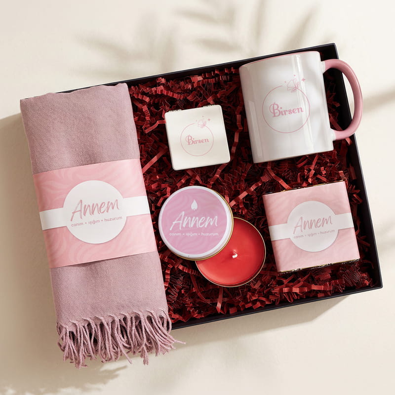 Anneme Pembe Düşler Hediye Kutusu