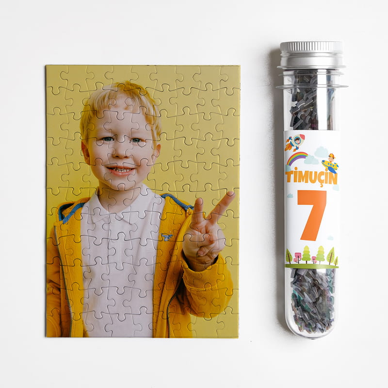 Çocuklara Hediye Fotoğraf Baskılı Kapsül Şişeli Mini Puzzle