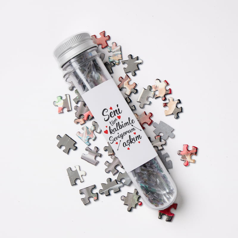 Sevgiliye Sürpriz Yapmak İsteyenlere Kapsül Şişeli Mini Puzzle